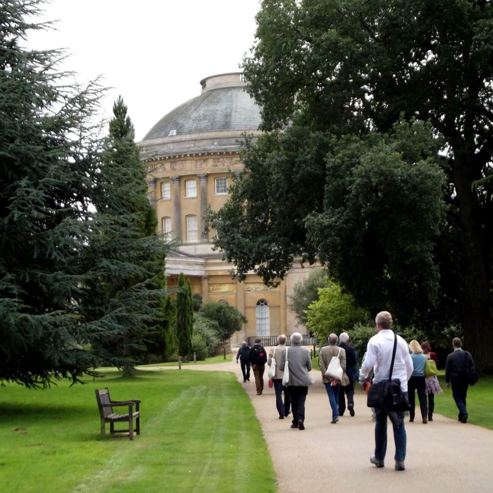 INTO Cambridge 2015 delegates arriving at Ickworth